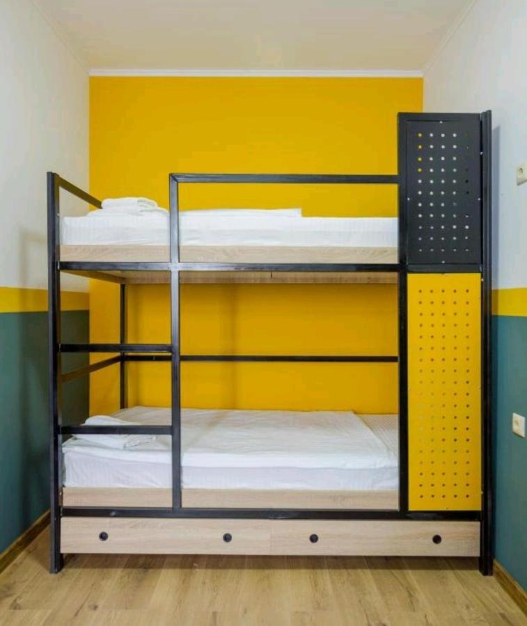 City Centre Hostel 3 บาทูมิ ภายนอก รูปภาพ